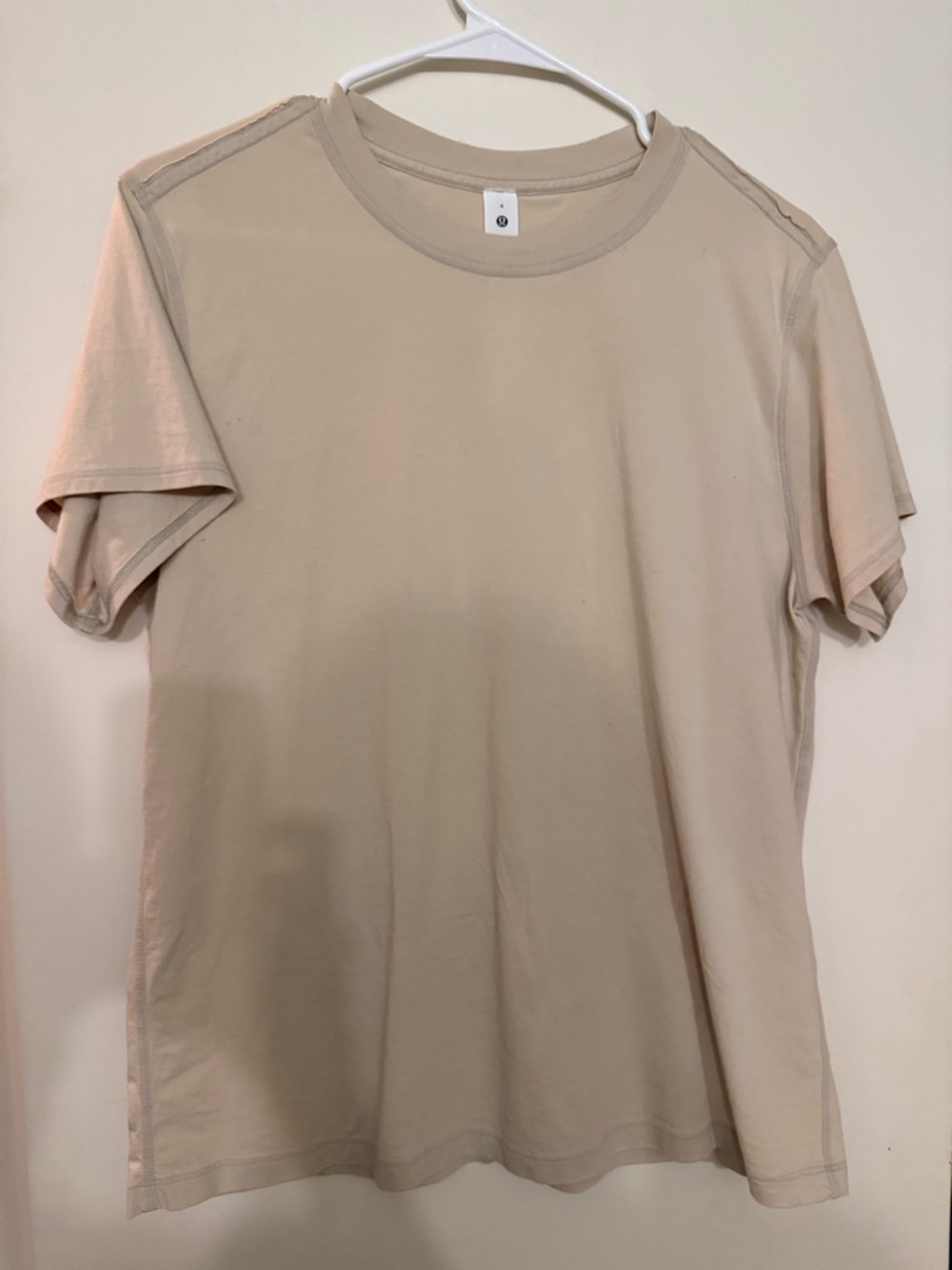 Lululemon Tee size 4